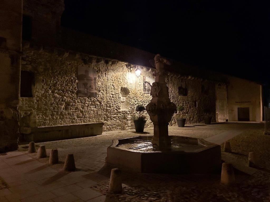 Gite Dans Les Pins Avec Piscine Vila Mazan Exterior foto